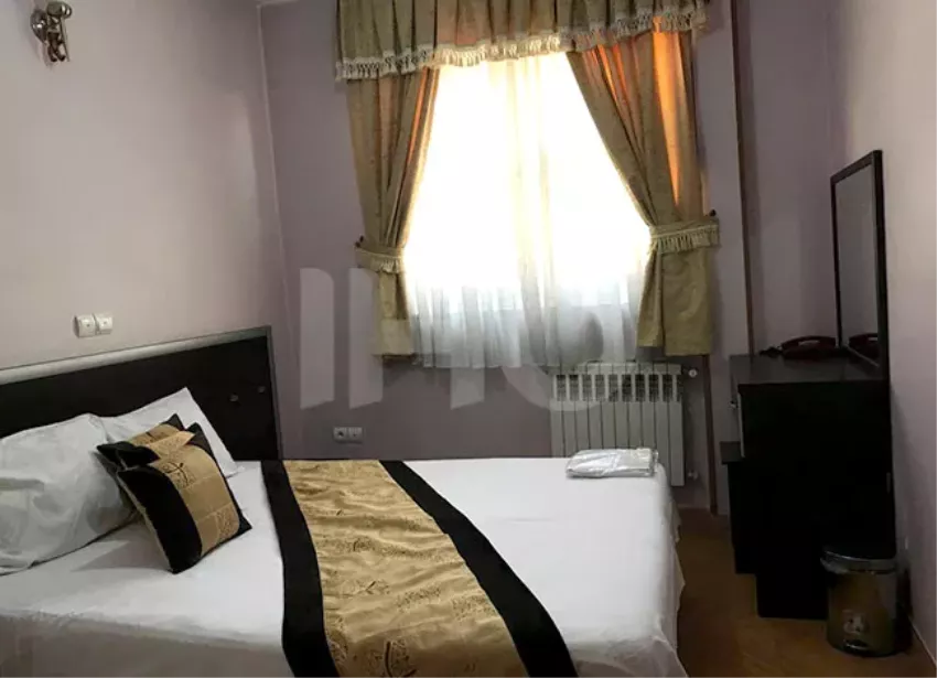 اتاق هتل آپارتمان پارمیس شیراز