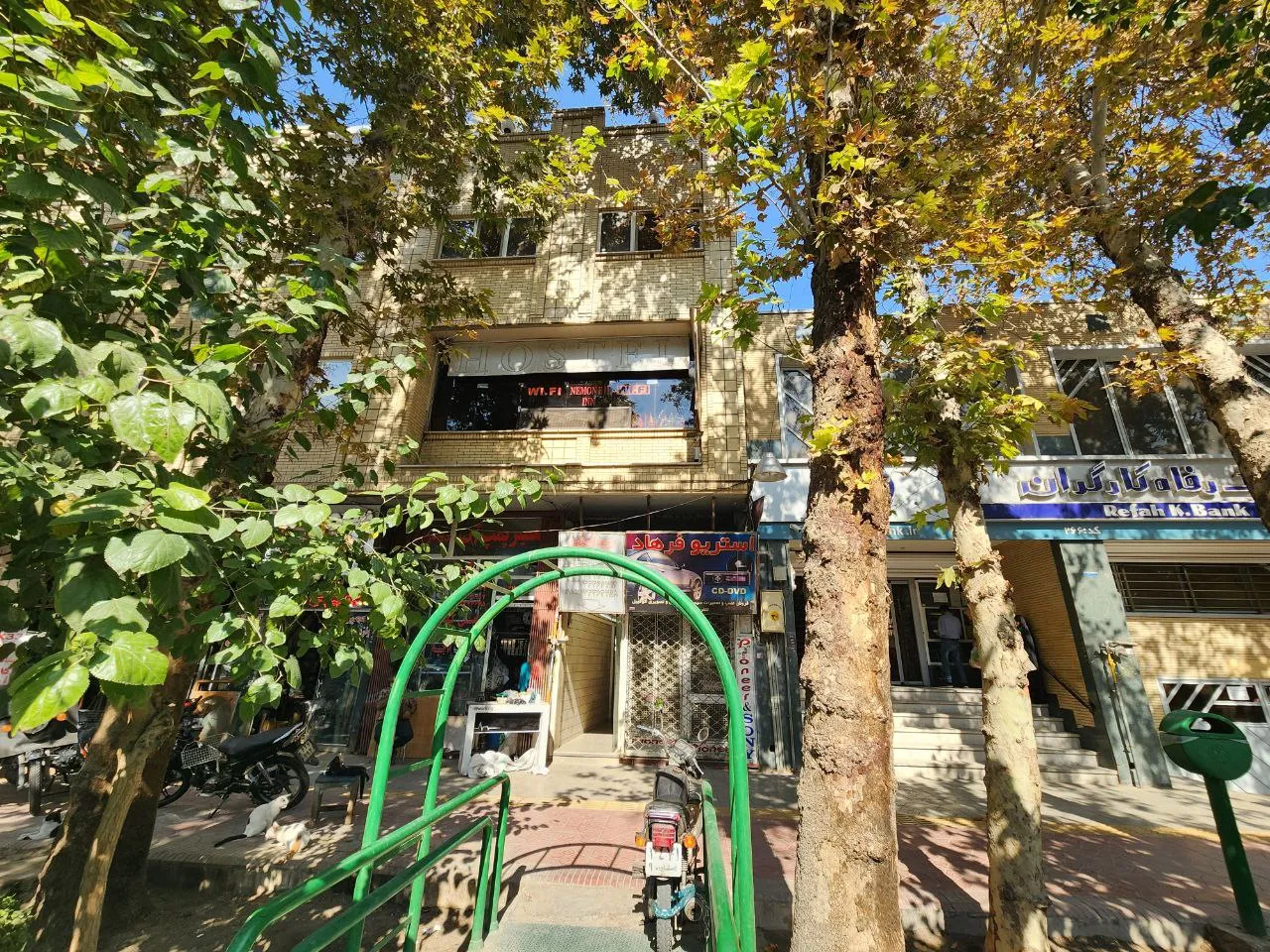 مهمانپذیر نمونه اتاق یک تخته (فاقد حمام و سرویس بهداشتی) اصفهان