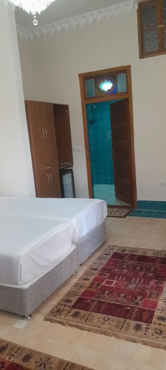 اقامتگاه سنتی سلطانی اتاق زمرد برای سه نفر اصفهان