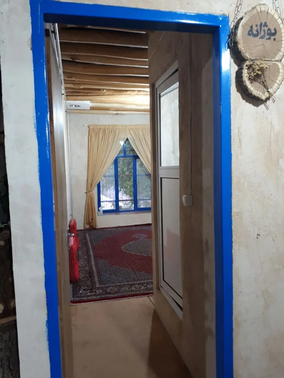 اقامتگاه های بوم گردی ساتیار اتاق بوژانه برای دو نفر پاوه