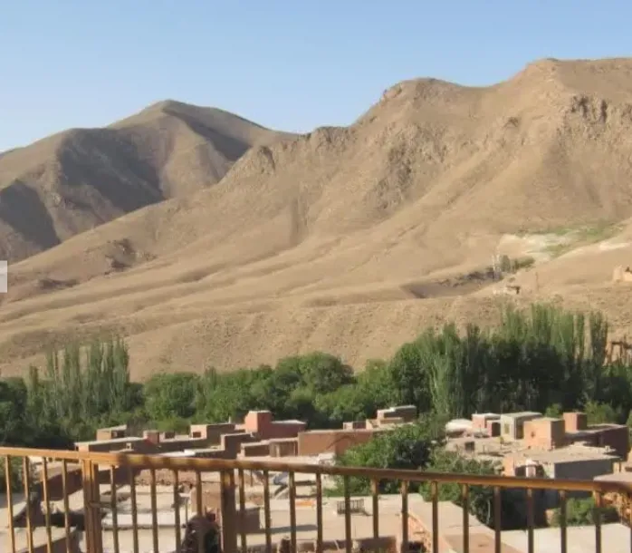 اقامتگاه های بوم گردی هارپاک اتاق شماره 1 برای دو نفر ابیانه