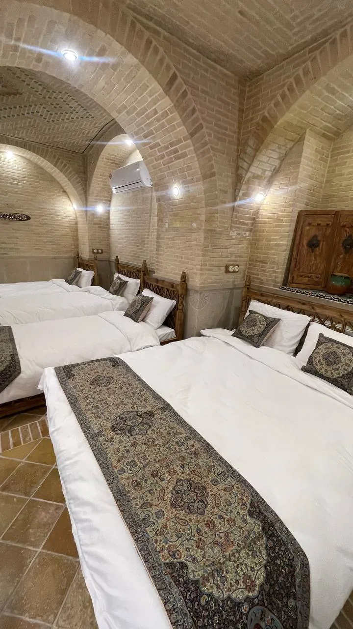 اقامتگاه سنتی عمارت جهانشاهی شیراز