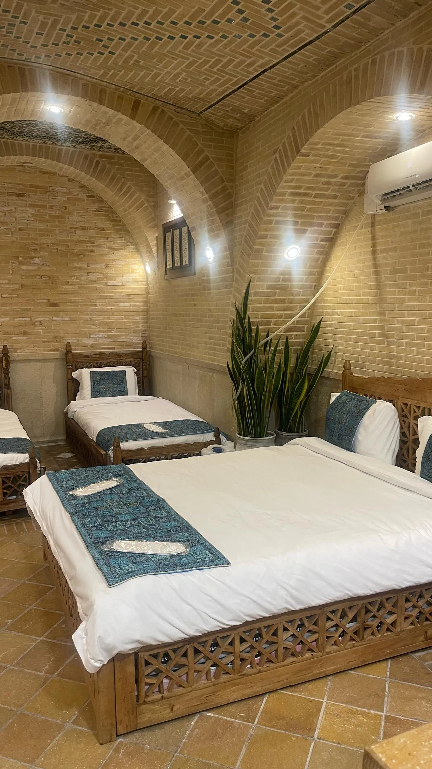 اقامتگاه سنتی عمارت جهانشاهی شیراز