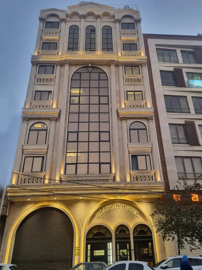 latest-comments-image