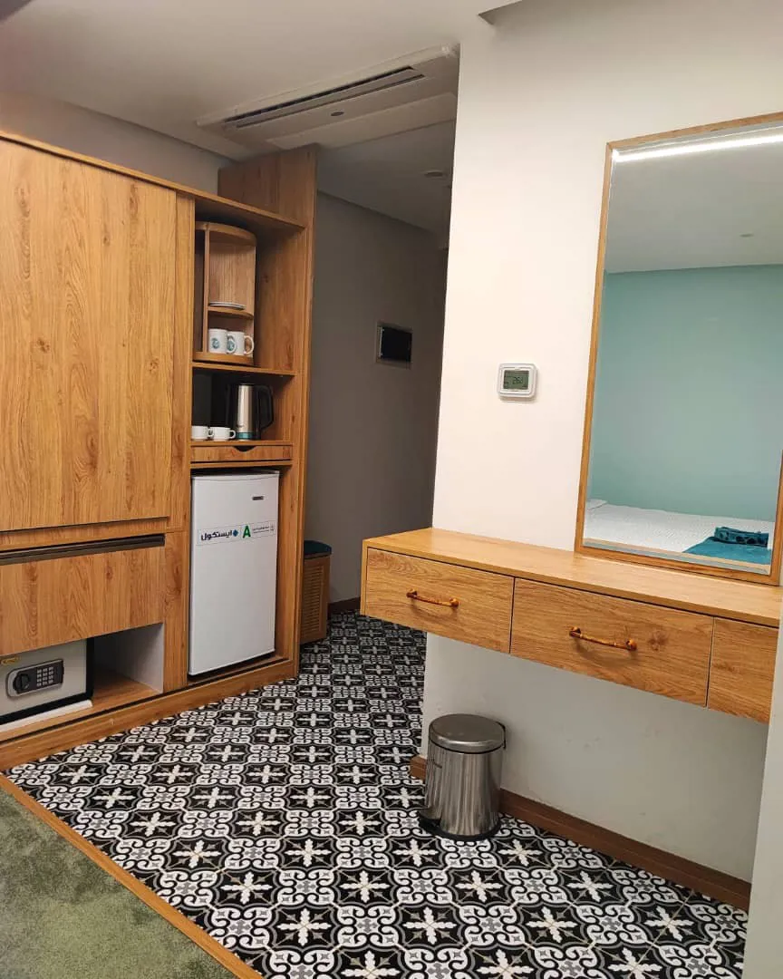 اقامتگاه سنتی ماه گیسو شیراز