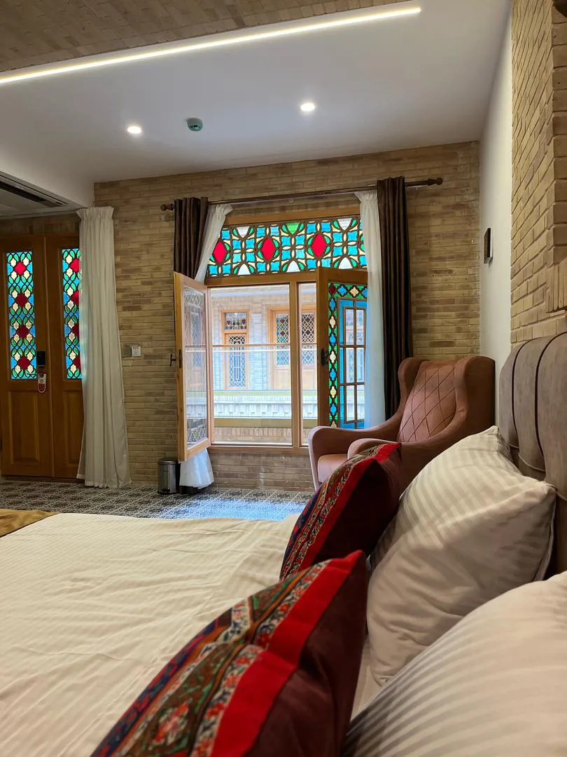 اقامتگاه سنتی ماه گیسو شیراز