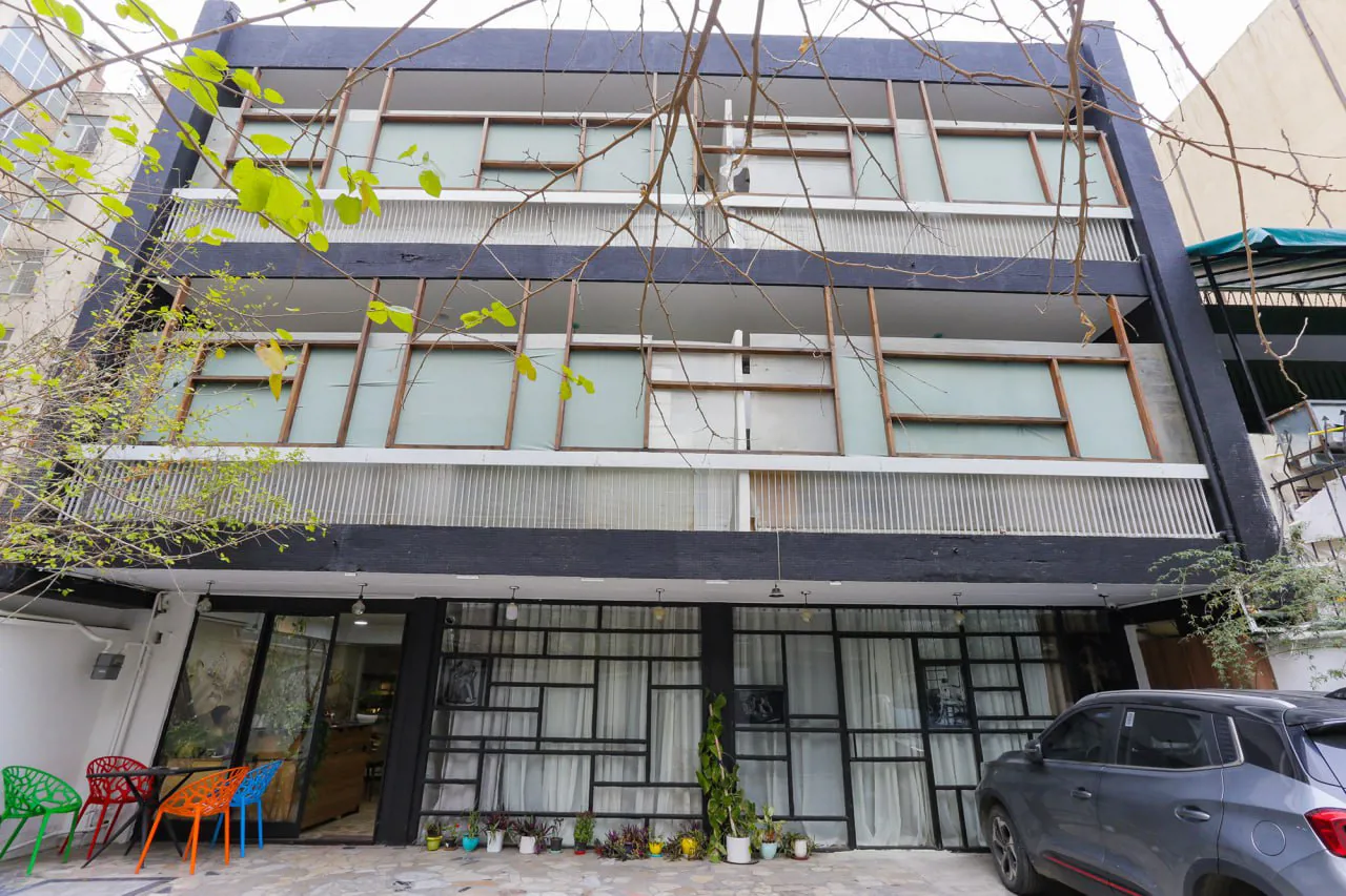 نما مهمانپذیر ترنج تهران