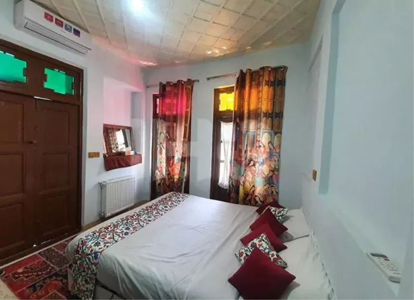 اتاق اقامتگاه پسین شیراز