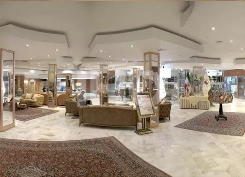 هتل پیروزی نمای لابی