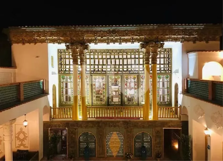 نمای اقامتگاه سنتی سهروردی اصفهان