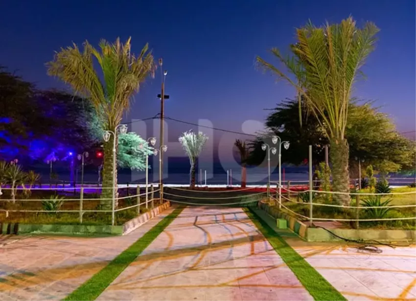 محوطه مجموعه گردشگری و اقامتی درسا