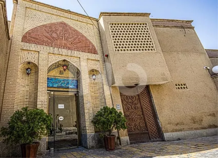 هتل سنتی طلوع خورشید اصفهان