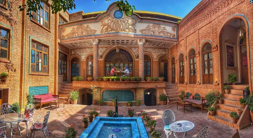 اقامتگاه سنتی پهلوان رزاز تهران