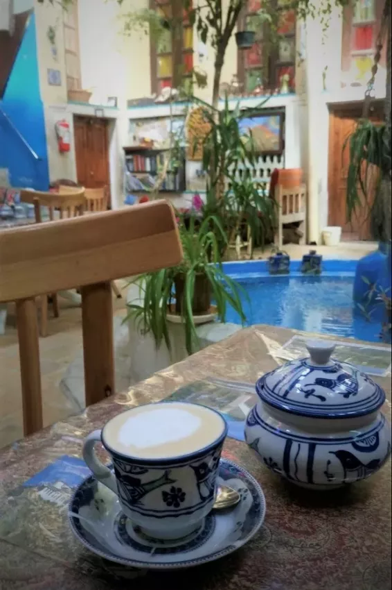 اقامتگاه سنتی گلشن شیراز