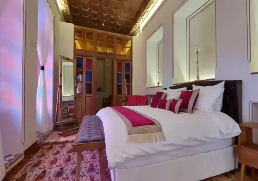 اقامتگاه سنتی آلان شیراز