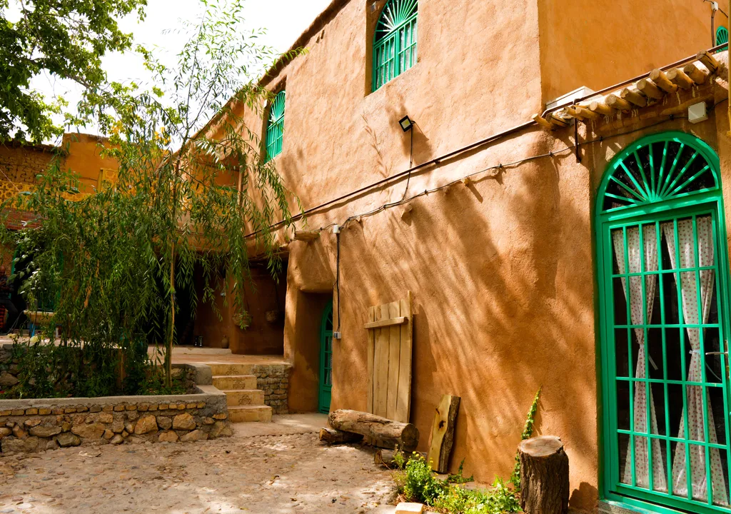 اقامتگاه بوم گردی تاک بادبر بوانات