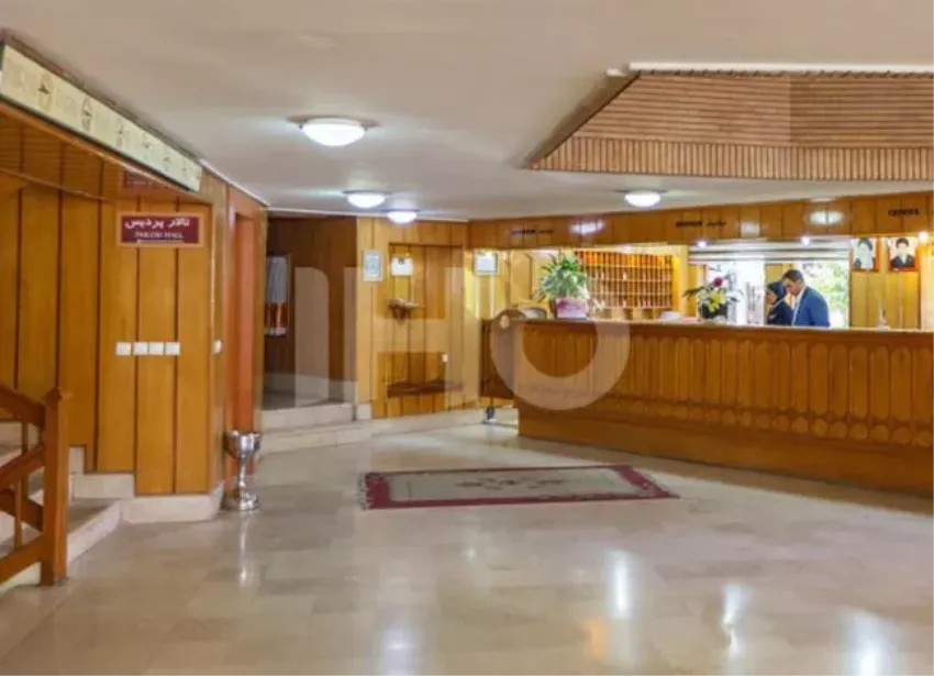 پذیرش هتل پارسیان شیراز