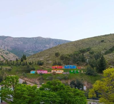 اقامتگاه بوم گردی بام سراب کانکس کلبه ای دو جداره برای شش نفر دره شهر