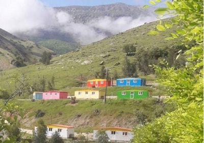 اقامتگاه بوم گردی بام سراب کانکس کلبه ای دو جداره برای شش نفر دره شهر