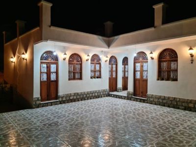 اقامتگاه بوم گردی ستاره دریایی واحد همکف دو برای سه نفر بوشهر