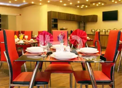 رستوران هتل آپارتمان هدیش شیراز