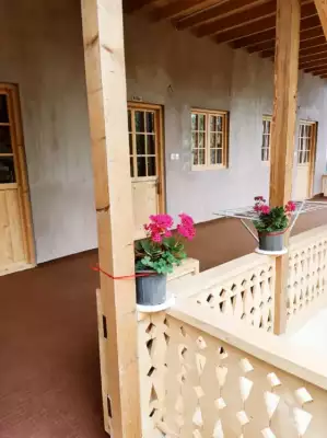 اقامتگاه بوم گردی تلارخانه بردبار اتاق خوبوسه برای سه نفر رشت