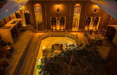اقامتگاه های بوم گردی ثنا اتاق دو تخته کاشان