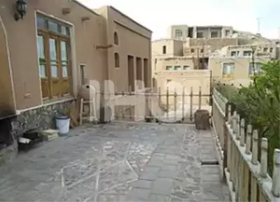 اقامتگاه بوم گردی آویلا کاشان