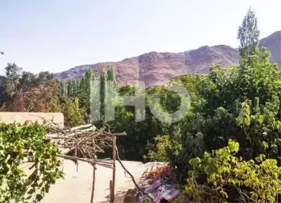 نمای اقامتگاه روحانی کاشان