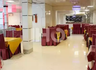 رستوران هتل آذر مشهد