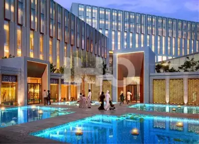 نمای هتل در حال ساخت روتانا اصفهان