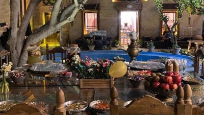 اقامتگاه سنتی داروش اتاق دو تخته توئین سه کنج شیراز
