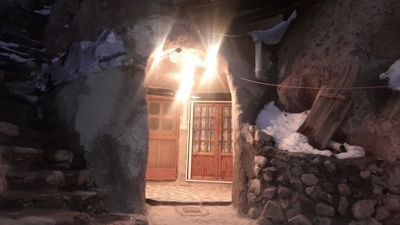 اقامتگاه بوم گردی داریوش کندوان سوئیت آجری دو تخته تبریز