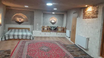 اقامتگاه بوم گردی داریوش کندوان سوئیت تبریز