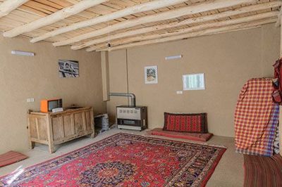 اقامتگاه بوم گردی کنگ کهن اتاق دو خواب گل نار برای شش نفر مشهد