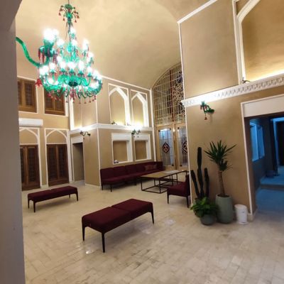 اقامتگاه سنتی شهر جهان اتاق یک تخته یزد