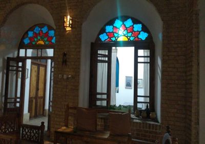 اقامتگاه سنتی خانه ما اتاق چاه ماهی برای یک نفر کرمان