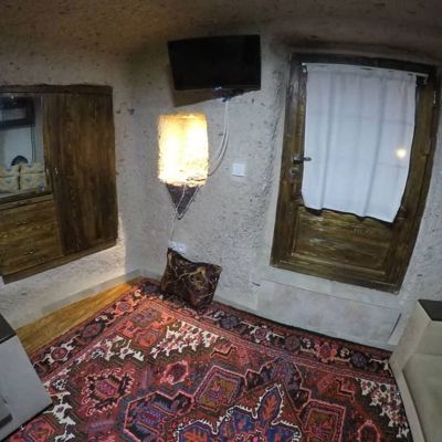 اقامتگاه بوم گردی سیروس رنجبر کندوان سوئیت برای سه نفر تبریز