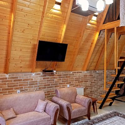 کلبه نیهان کلبه یکخوابه برای چهارنفر تنکابن
