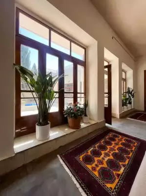 اقامتگاه های بوم گردی چیلا اتاق خصوصی ایوان برای دو نفر اصفهان
