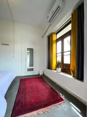 اتاق زرد بومگردی چیلا
