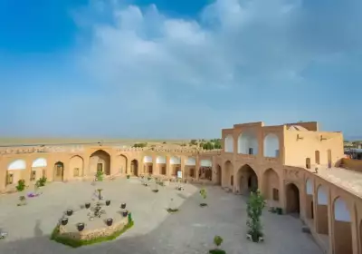 اقامتگاه سنتی کاروانسرای صفوی امین آباد اتاق دو تخته بهمن خان شهرضا