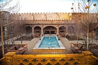 اقامتگاه بوم گردی کهندژ رادکان اتاق برج برای شش نفر (فولبرد) چناران