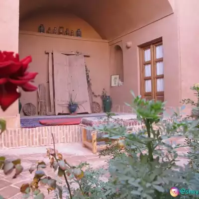 اقامتگاه بوم گردی رستم اتاق دو تخته خدابخش یزد