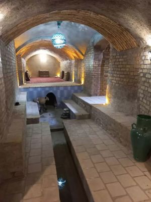 اقامتگاه بوم گردی ملا معصومه اتاق برای سه نفر میبد