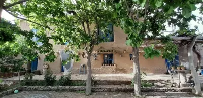 اقامتگاه بوم گردی همایون شهر اتاق برای چهار نفر تربت حیدریه