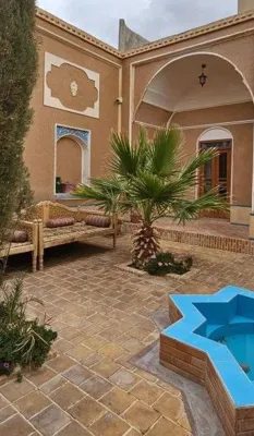 اقامتگاه بوم گردی نگار اتاق دو تخته دبل ورزنه