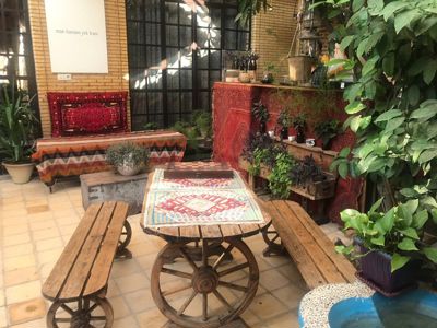 اقامتگاه بوم گردی ستایش اتاق شماره 2 برای سه نفر شیراز