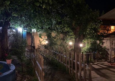 اقامتگاه های بوم گردی خانه ابریشم اتاق برای شش نفر رامیان