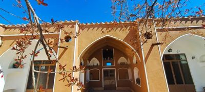 اقامتگاه های بوم گردی خانه مادری اتاق نارگون برای دو نفر نجف آباد